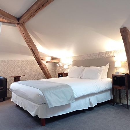 Hotel Grand Monarque 아제르히도 외부 사진