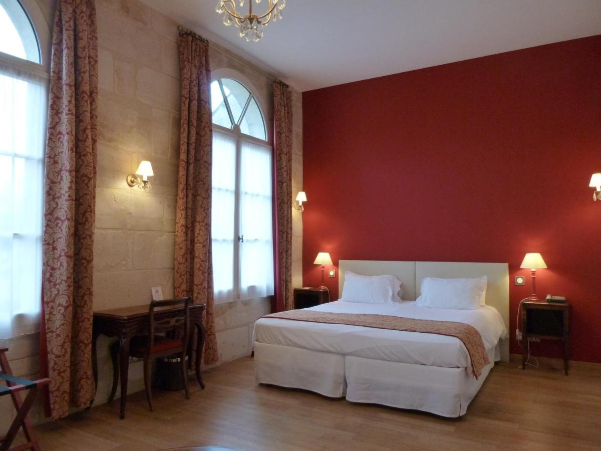 Hotel Grand Monarque 아제르히도 외부 사진