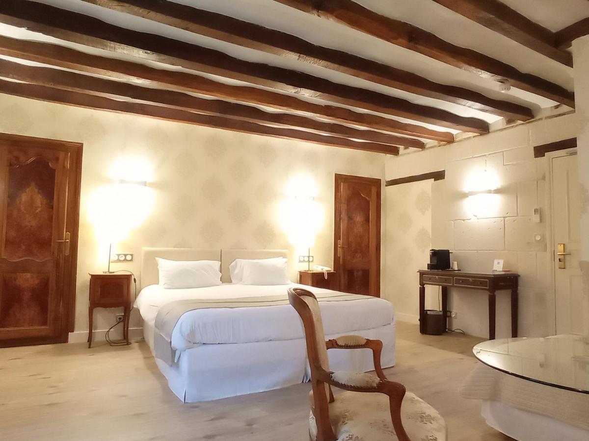 Hotel Grand Monarque 아제르히도 외부 사진
