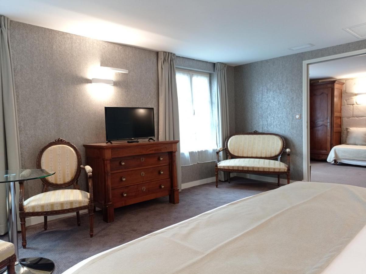 Hotel Grand Monarque 아제르히도 외부 사진