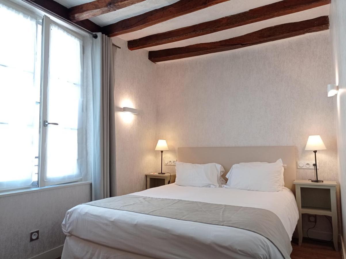 Hotel Grand Monarque 아제르히도 외부 사진