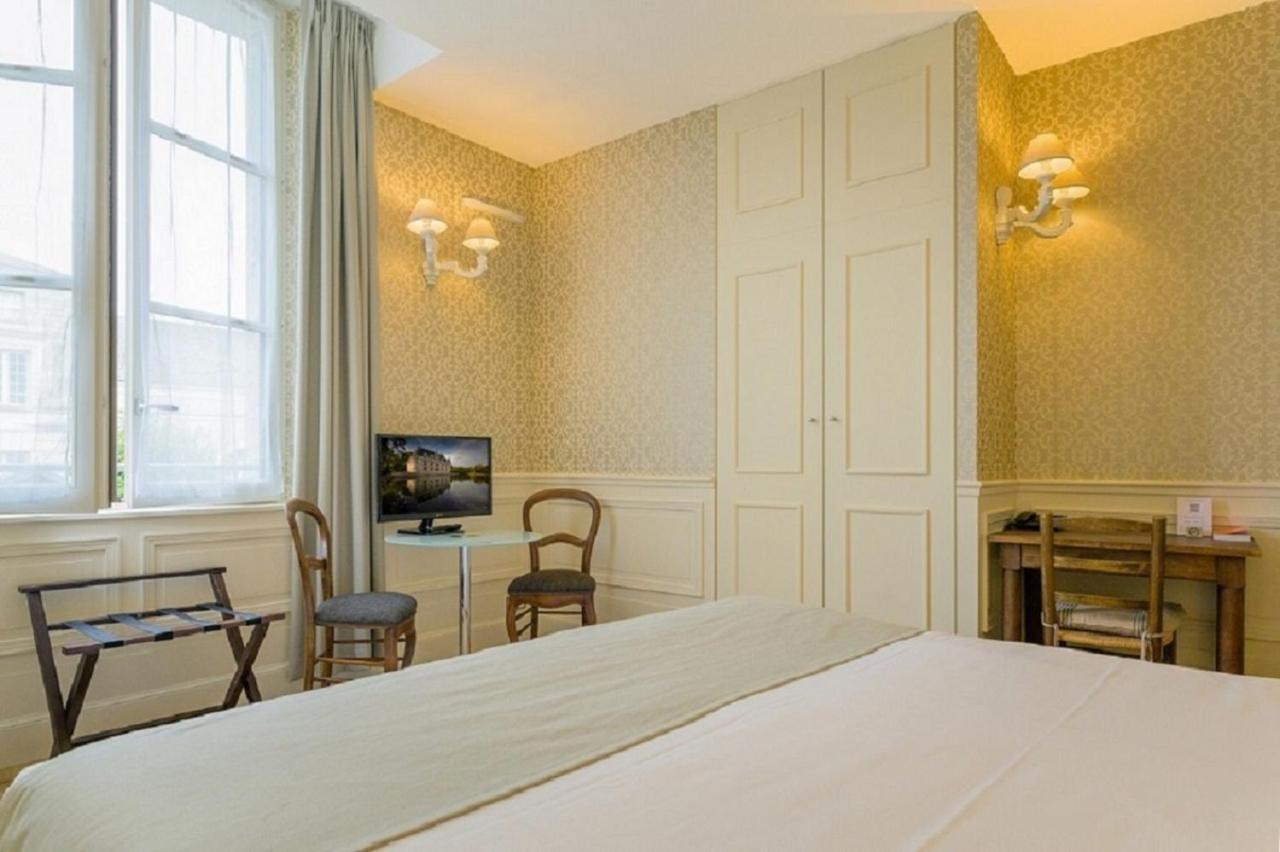 Hotel Grand Monarque 아제르히도 외부 사진