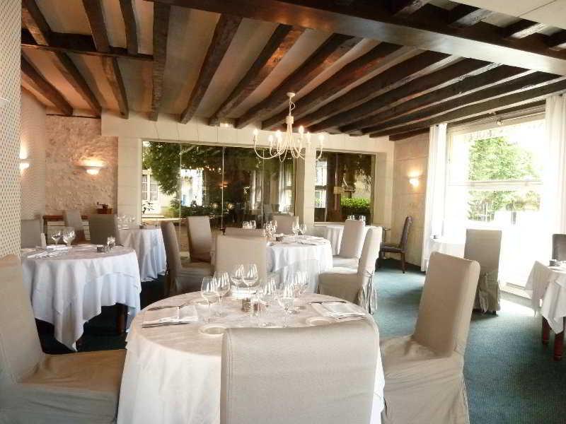 Hotel Grand Monarque 아제르히도 외부 사진