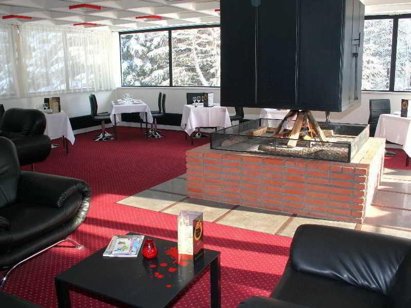 Hotel Grand Monarque 아제르히도 외부 사진