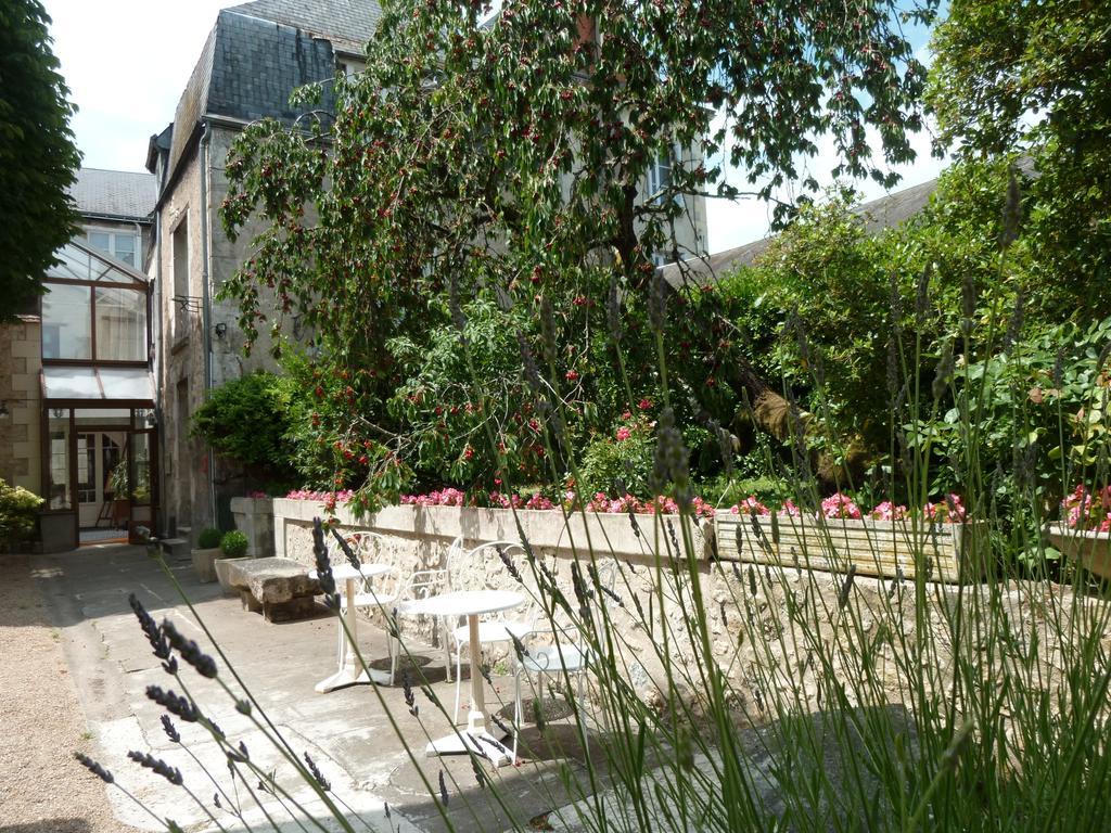 Hotel Grand Monarque 아제르히도 외부 사진